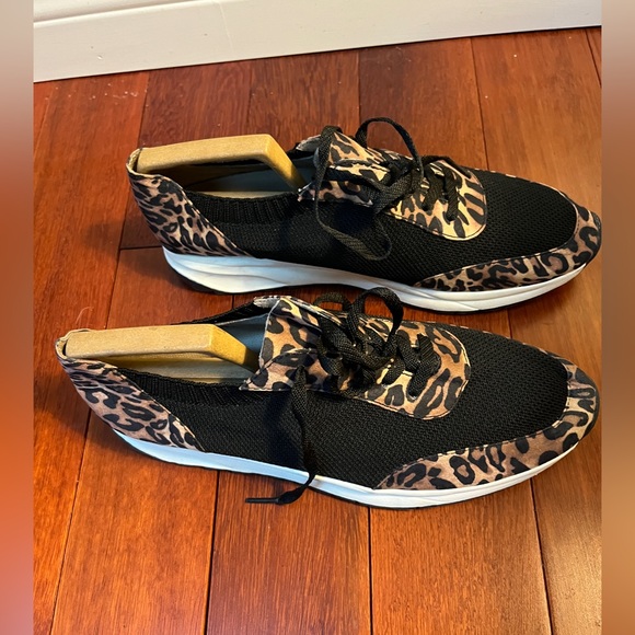 NWOT Naturalizer women’s Nash sneaker leopard print size 11W - Picture 3 of 6